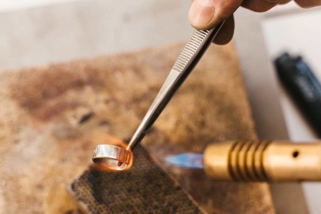 Wie entsteht Gold Einfach Erklärt - Goldsammler